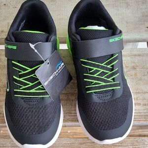 Skechers Kids Black and Neon Green Sneakers NWT